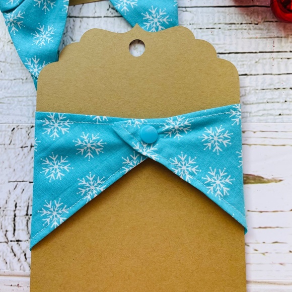 Snow Flakes Blue and White Bandana Set - Picture 3 of 4
